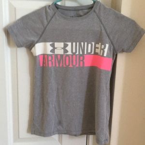 Girls under armour shirt gray